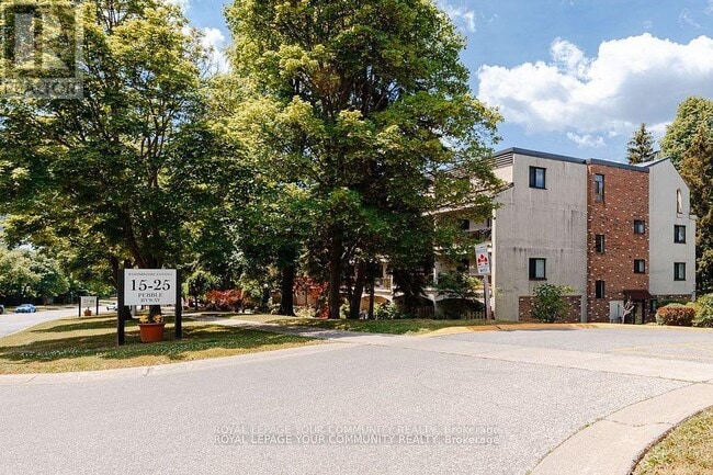 Building Photo - 25-25 Pebble Byway