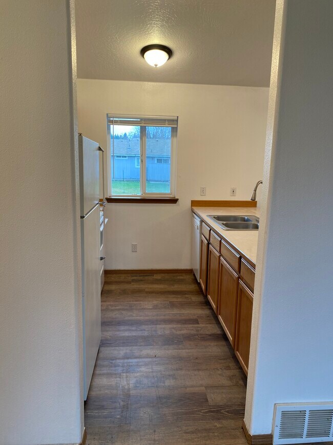 84 E Ryan Dr, Hayden, ID 83835 Townhome Rentals in Hayden ID