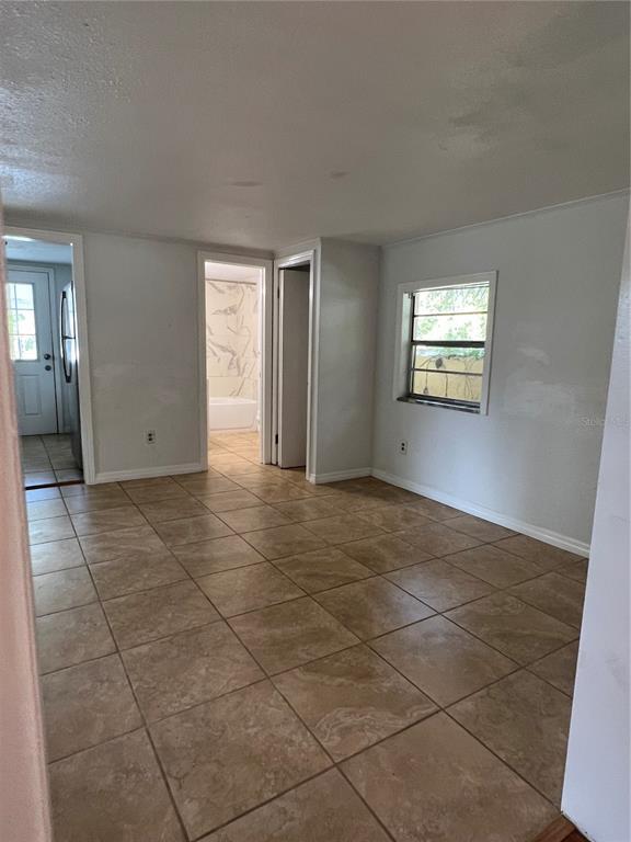 Foto del edificio - 5305 SE 114th St