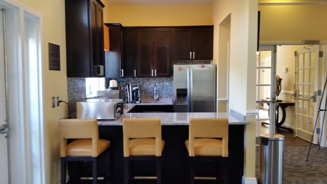 THE REGENCY CLUB Apartments in Middletown NY Apartments com