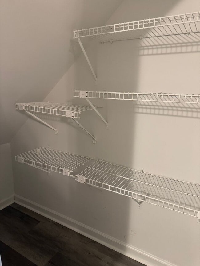 Building Photo - 2 Bedroom Townhouse in Sparger Springs Community off Hillsborough Road, Durham NC