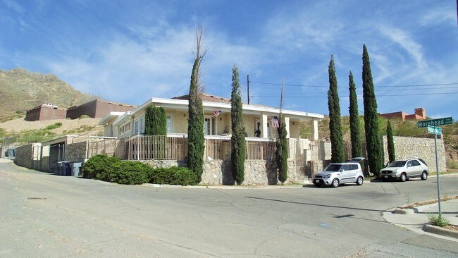 Foto del edificio - 2333 Morehead Ave