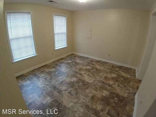 Foto del edificio - 3 br, 2 bath House - 2336 Woodlawn Road