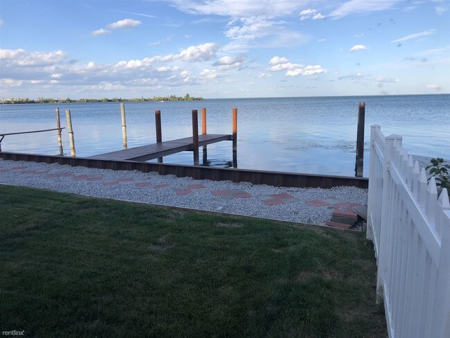 Foto del edificio - 41520 Conger Bay Dr