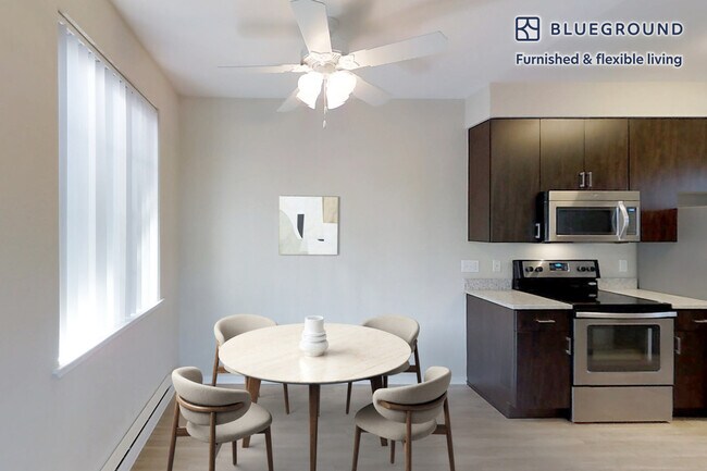 Foto del edificio - 508 Railway Ave