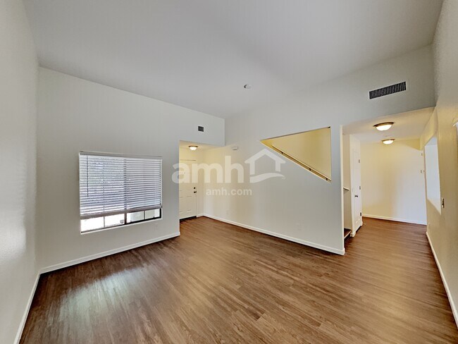 Building Photo - 13950 N 176th Lane