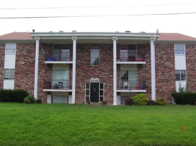 Primary Photo - 2048 S Florence Ave