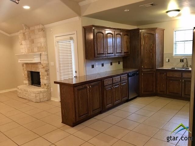 Building Photo - 519 Dunmore Dr