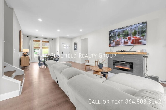 Foto del edificio - 713 Rockcliff St