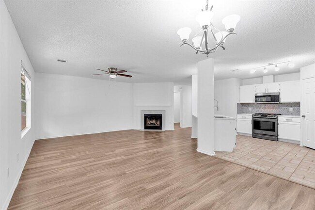 Foto del edificio - 20820 Jumpers Delight Ln