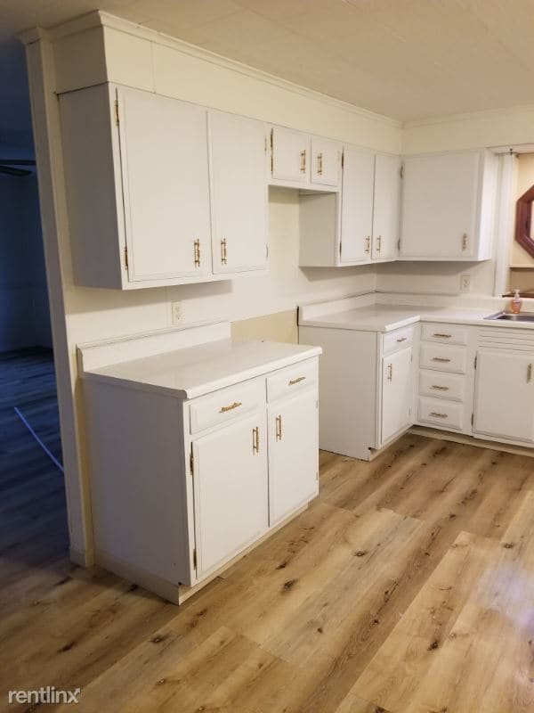 Building Photo - 3 br, 1 bath House - 3686 Steubenville Rd SE