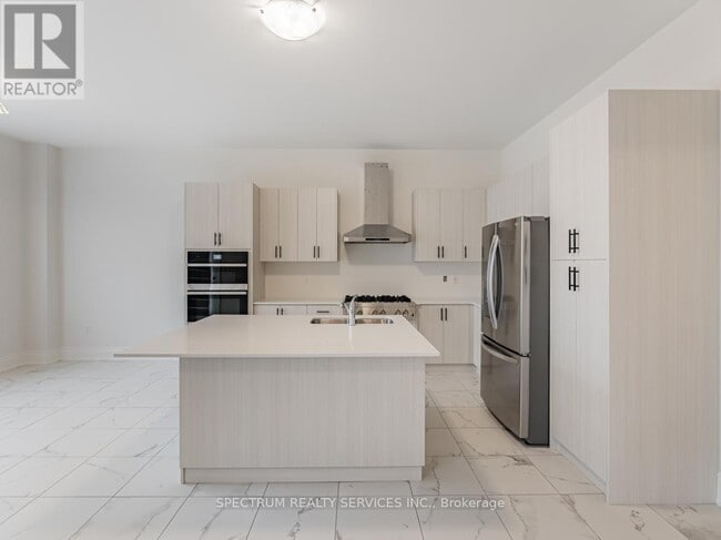 Building Photo - 21 James Walker Ave