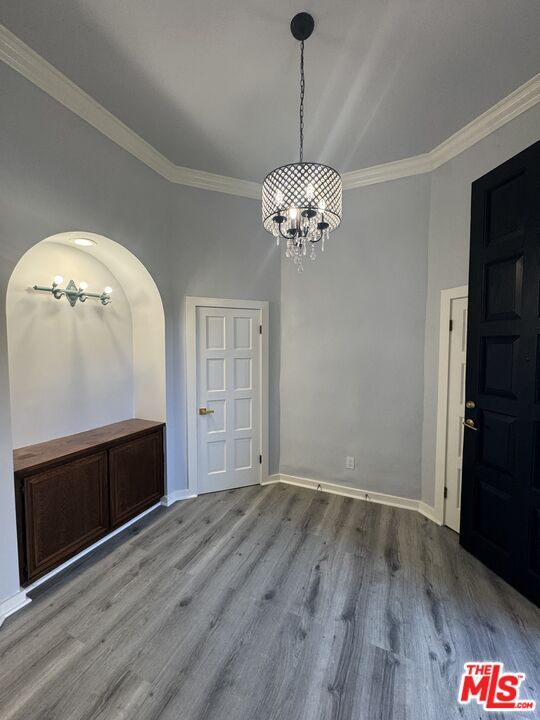 Building Photo - 1713 Queens Ct