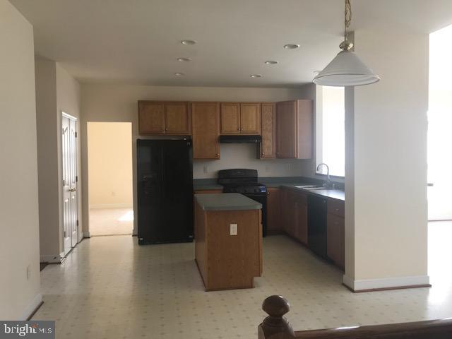 Building Photo - 9461 Vess Ct