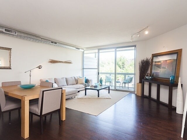 Foto del edificio - 1228 Emerson St