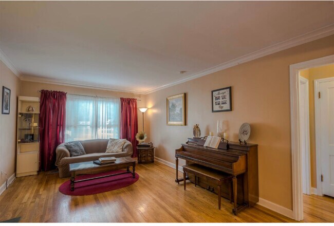 Foto del edificio - 609 Vaughn Rd