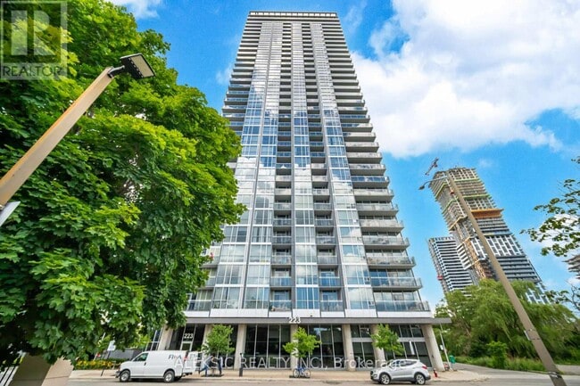 Building Photo - 223 Webb Dr