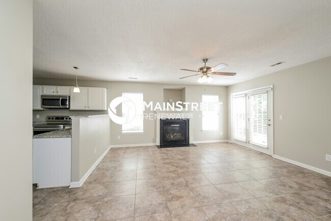 Building Photo - 3 Bedroom Pet-Friendly Home in High Point, NC with Main Street Renewal