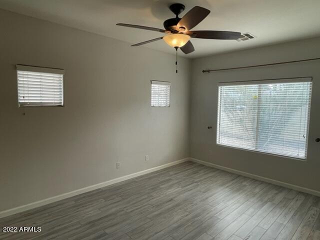 Building Photo - 553 E San Carlos Way