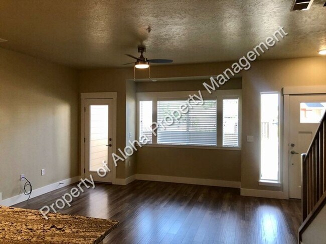 Foto del edificio - 3526 E Grand Forest Dr