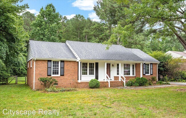 Building Photo - 3 br, 2 bath House - 1611 Cloister Drive