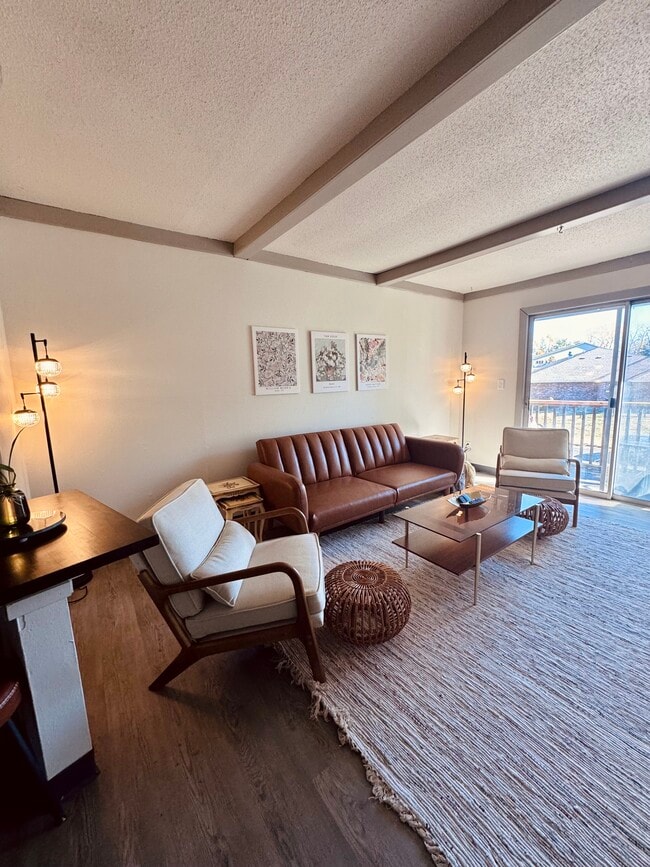 Foto del edificio - Lakewood Hills Apartments
