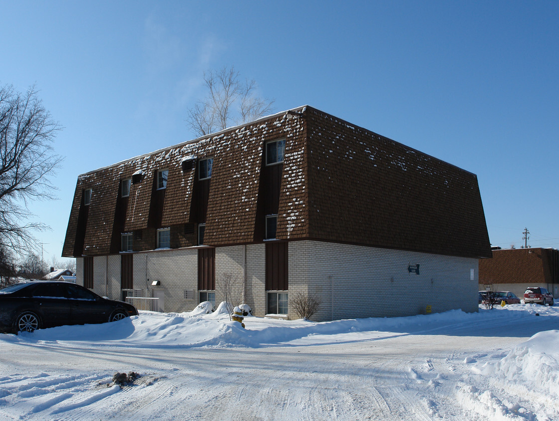 Building Photo - 4749 Oberlin Ave