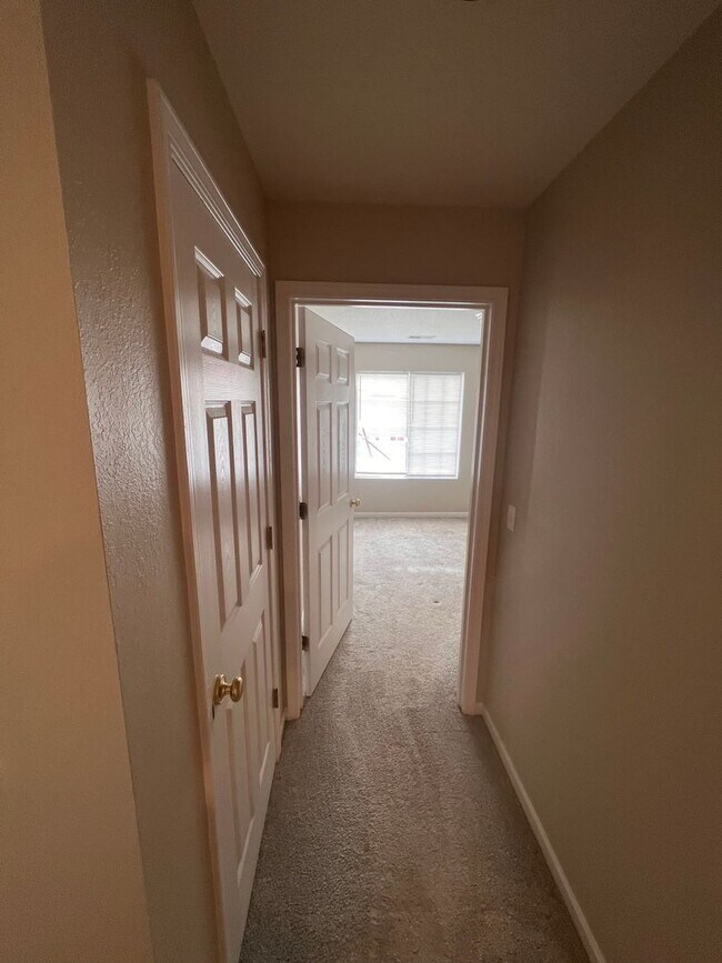 Foto del edificio - 119 Estate Ln