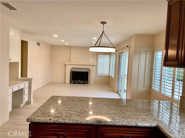 Building Photo - 28732 Rancho Del Lago