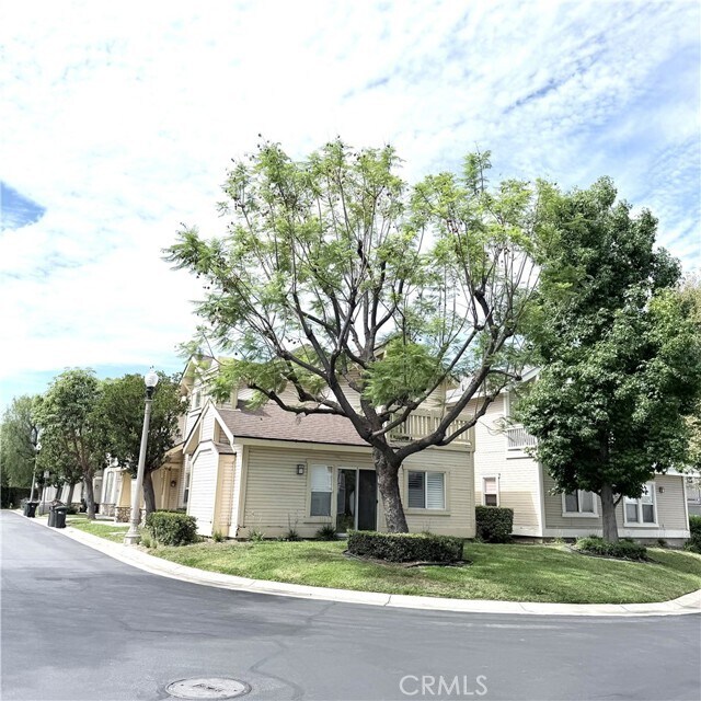 Foto del edificio - 115 Citrus Ranch Rd