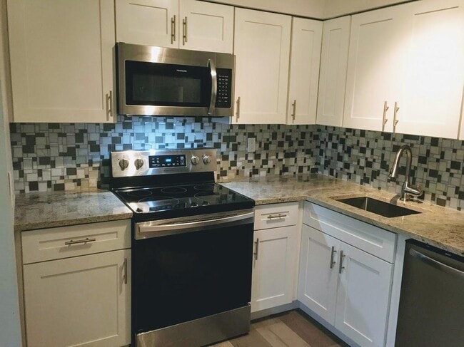 Updated Kitchen - 260 NW 19th St