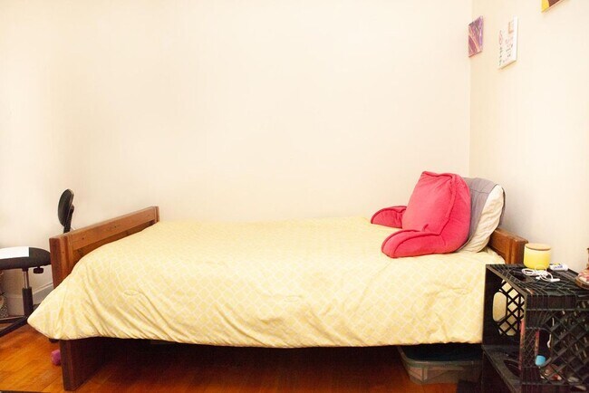 Foto del edificio - 1743 Commonwealth Ave