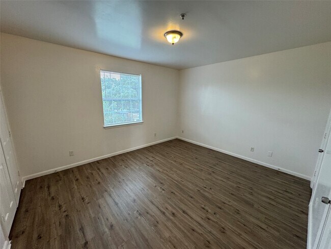 Foto del edificio - 8526 Leonora St