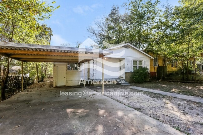 Foto del edificio - 4311 W 19th St
