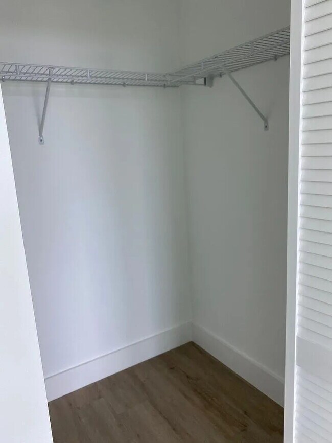 Foto del edificio - "Charming 1-Bedroom Retreat in the Heart of Davie, FL – Perfect for Cozy Living!"