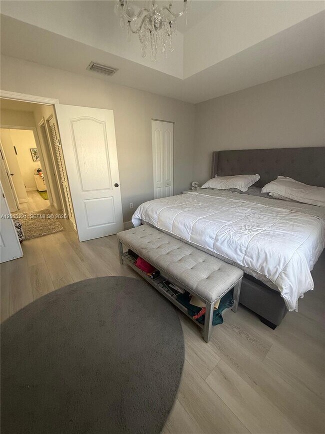 Building Photo - 14353 SW 134th Ct