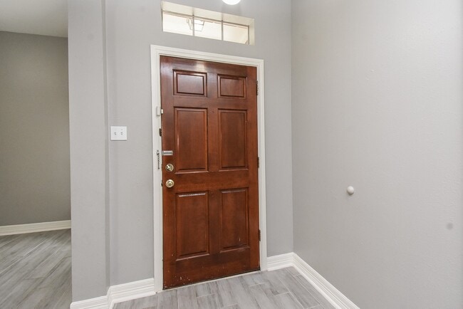 Building Photo - 4706 Torrington Ct