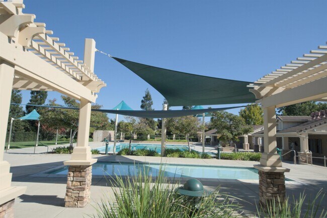 Foto del edificio - 1612 Marina Way