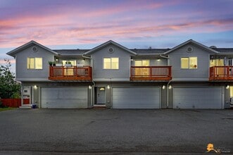 Building Photo - 2022 E 73rd Ave