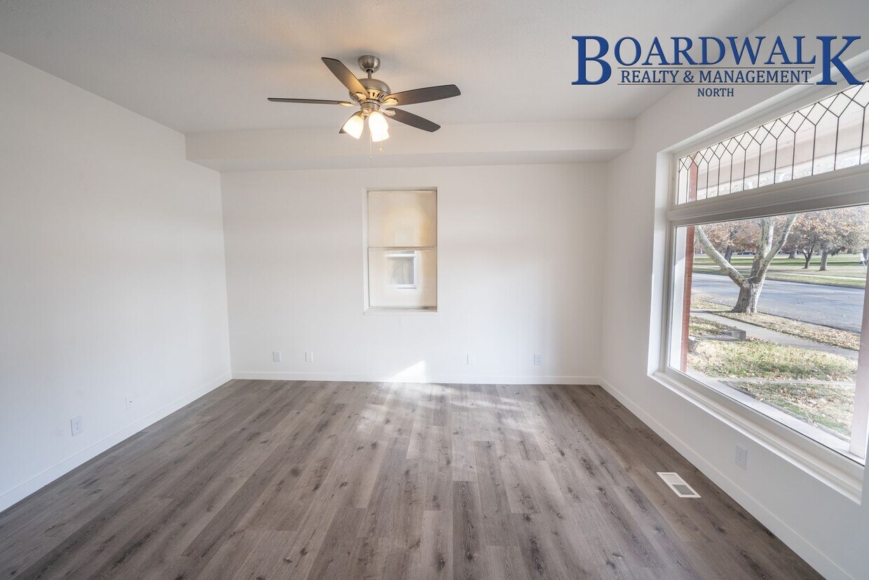 Foto principal - 630 24th St
