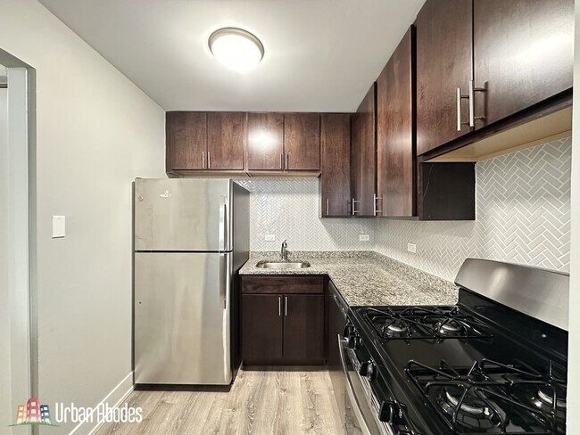 Foto del edificio - 528 W Surf St