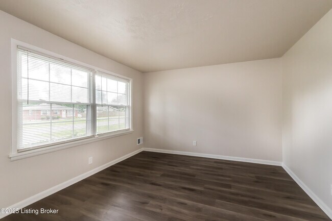 Foto del edificio - 5309 Pyrus Ln