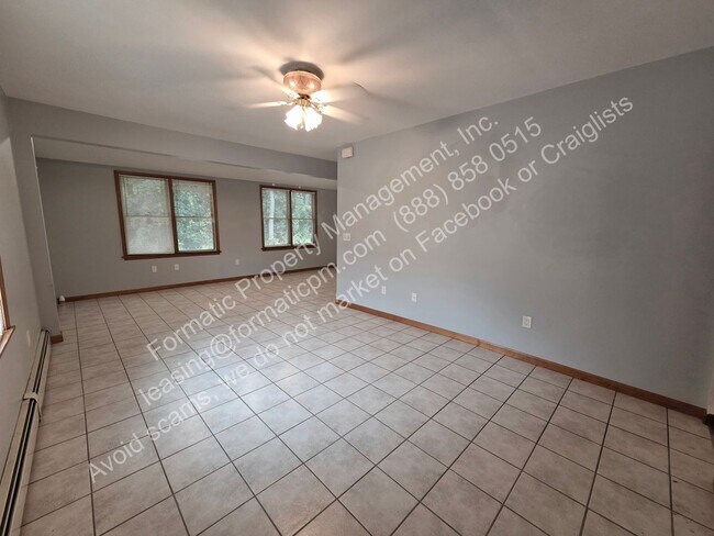 Foto del edificio - 1034 Birch St