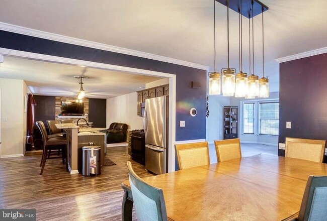Foto del edificio - 3701 Hastings Ct