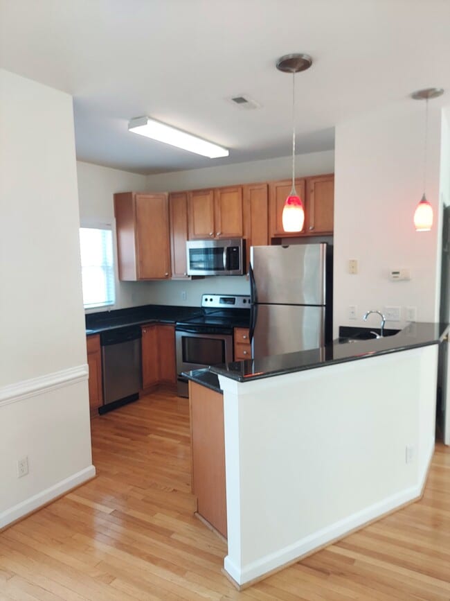 Foto del edificio - 2009 Baltic Ave