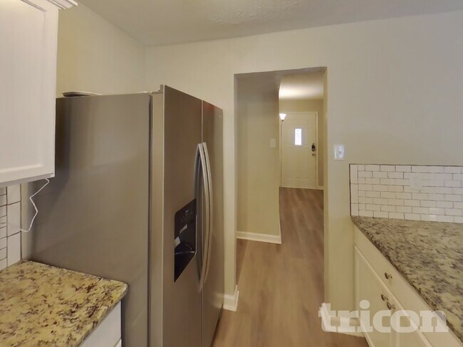 Foto del edificio - 413 S Willow St