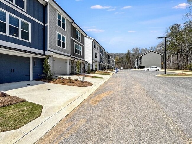 Building Photo - 4130 Tillie Cir