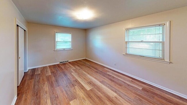 Foto del edificio - 119 East Bridlespur Drive