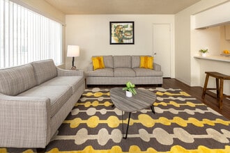 Living Room 1 - Park On Virginia