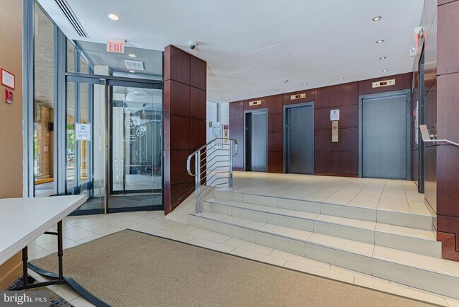 Building Photo - 2201 L St NW